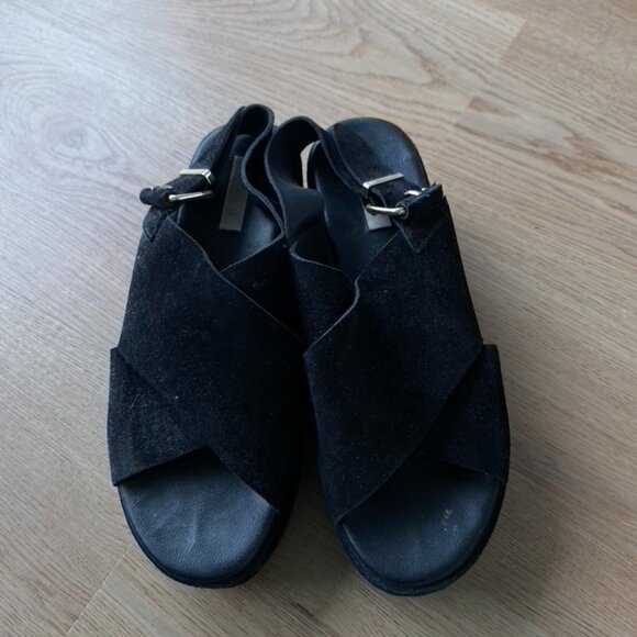 Black Suede H&M Platform Sandals - Picture 1 of 5